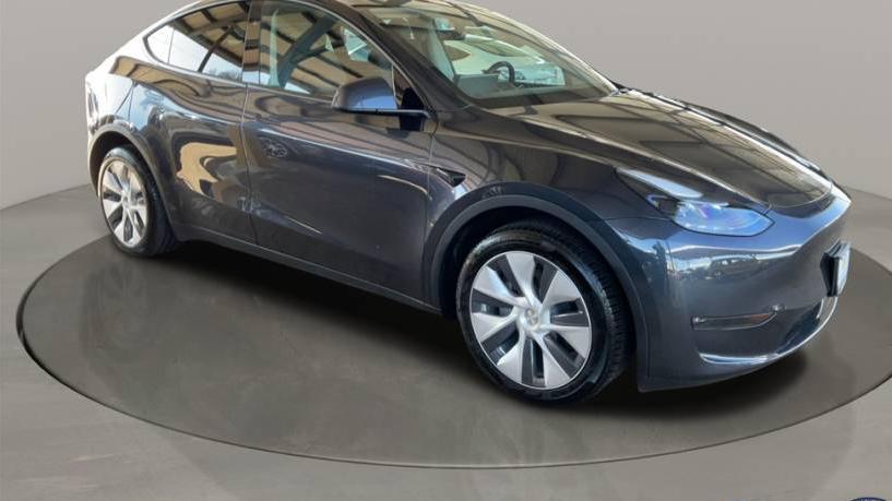 TESLA MODEL Y 2024 7SAYGDEE1RA218389 image